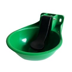 Páková plastová napáječka pro dobytek a koně