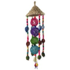 Hračka Bird Jewel závěsná s provazy a dřívky barevná 50x14cm