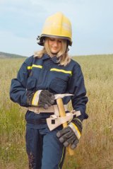 Závěsník na sekeru