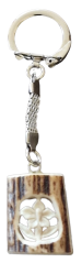 Vyřezávaná klíčenka hořec